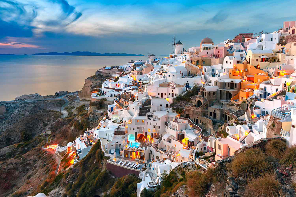 Enjoy the most beautiful Sunset at Oia Village